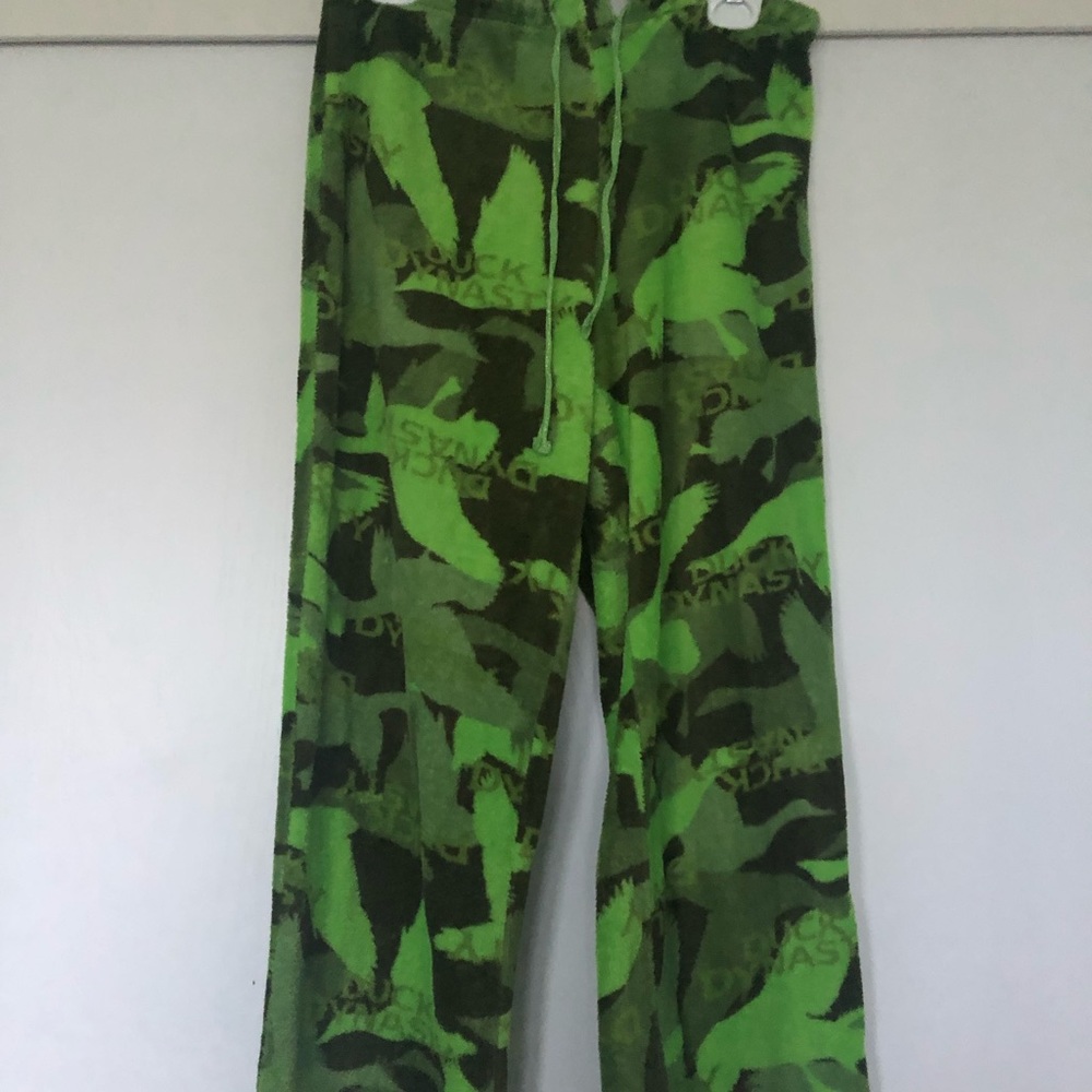 Duck Dynasty pajama bottoms